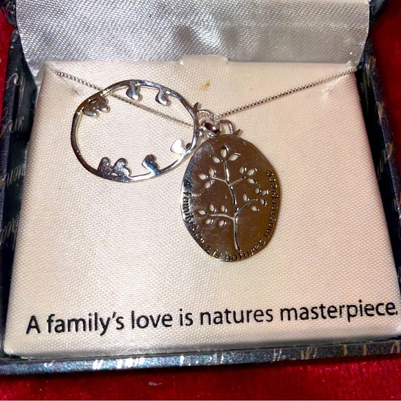 NWT sterling silver family tree pendant - Picture 3 of 9
